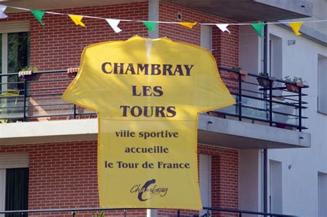 Whore Chambray les Tours