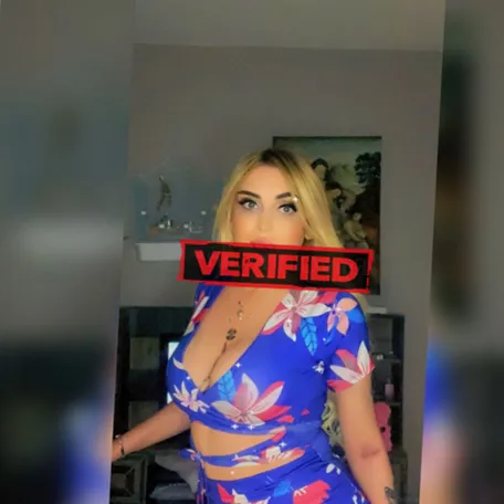 Kelly sexy Prostitute Kampong Pasir Ris